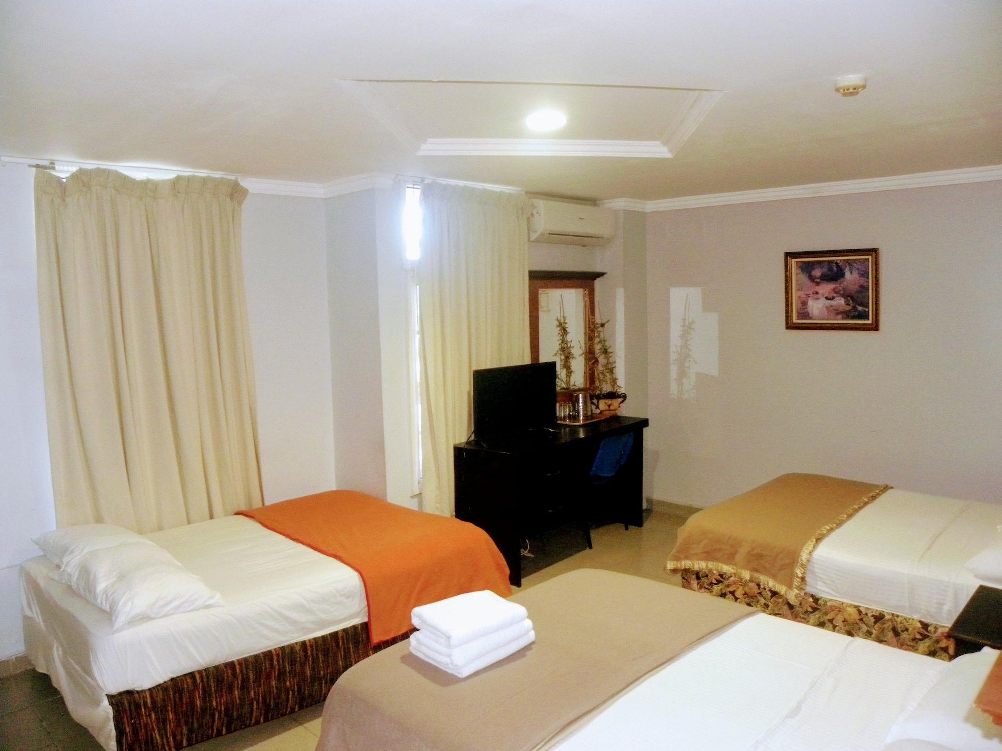 Meryland Hotel Colon Luaran gambar